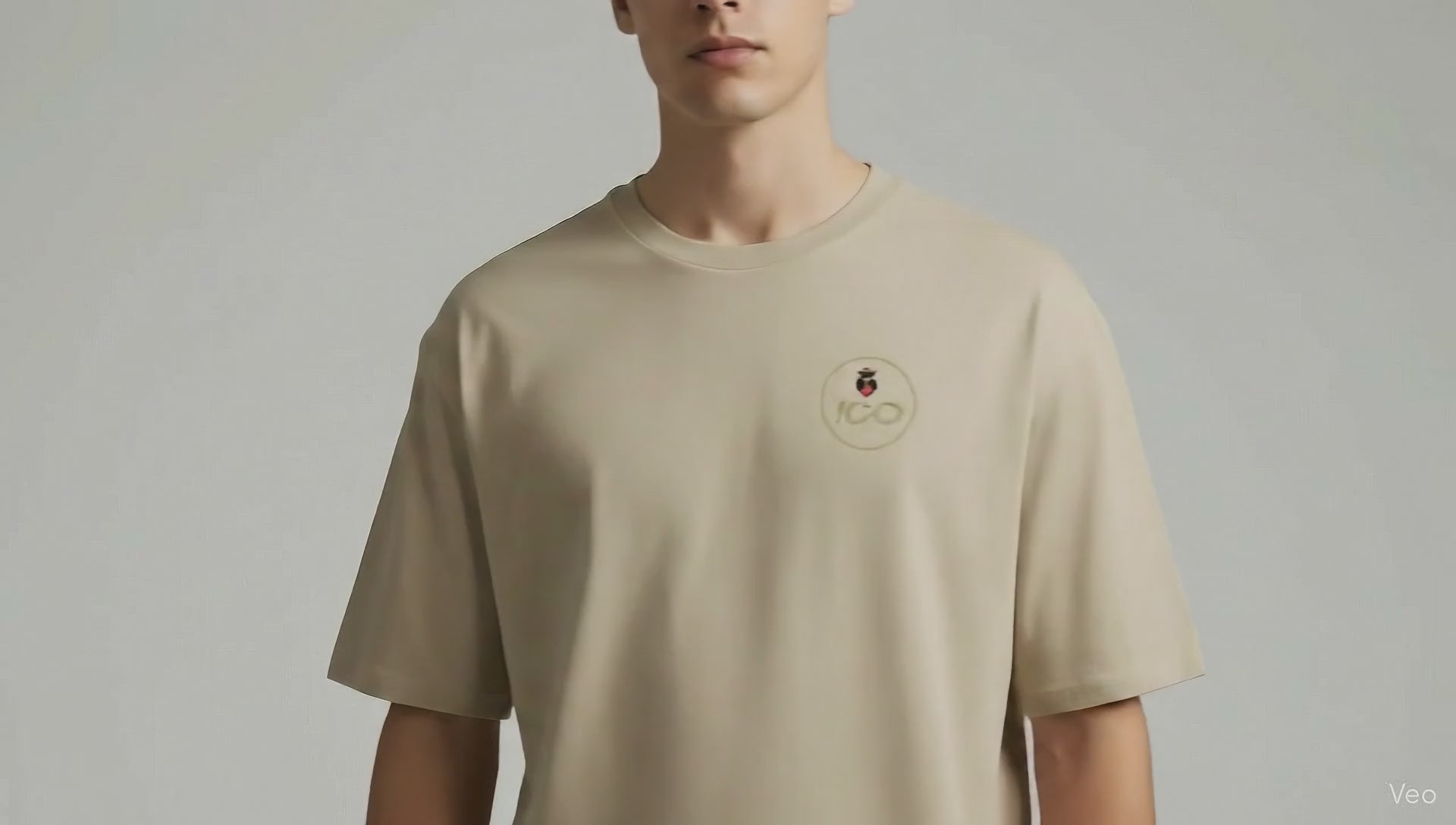 BE UNIQUE T-SHIRT